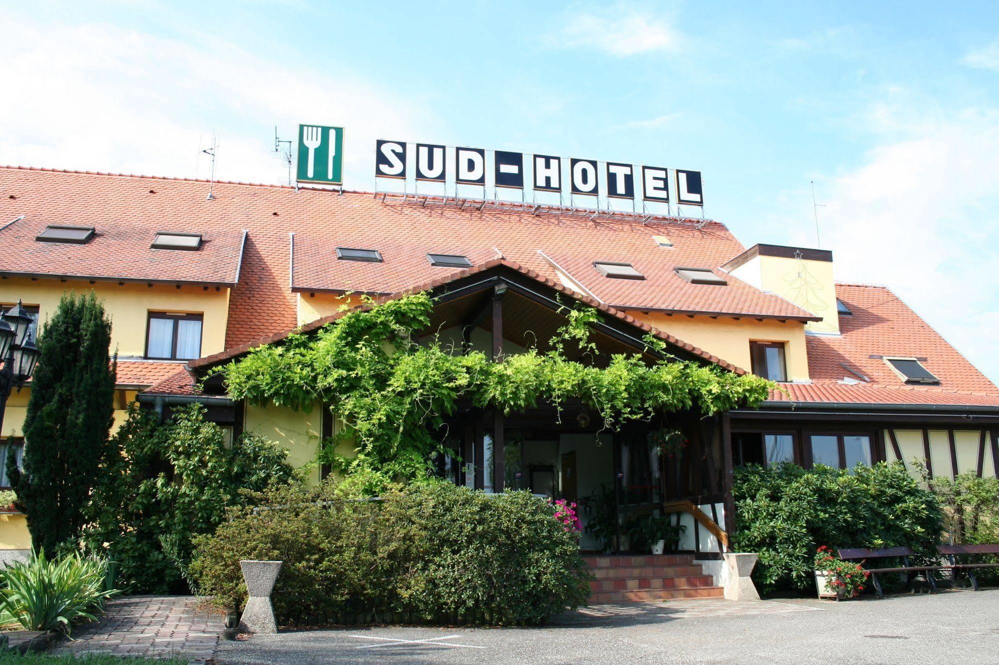Sud Hotel Huttenheim Экстерьер фото